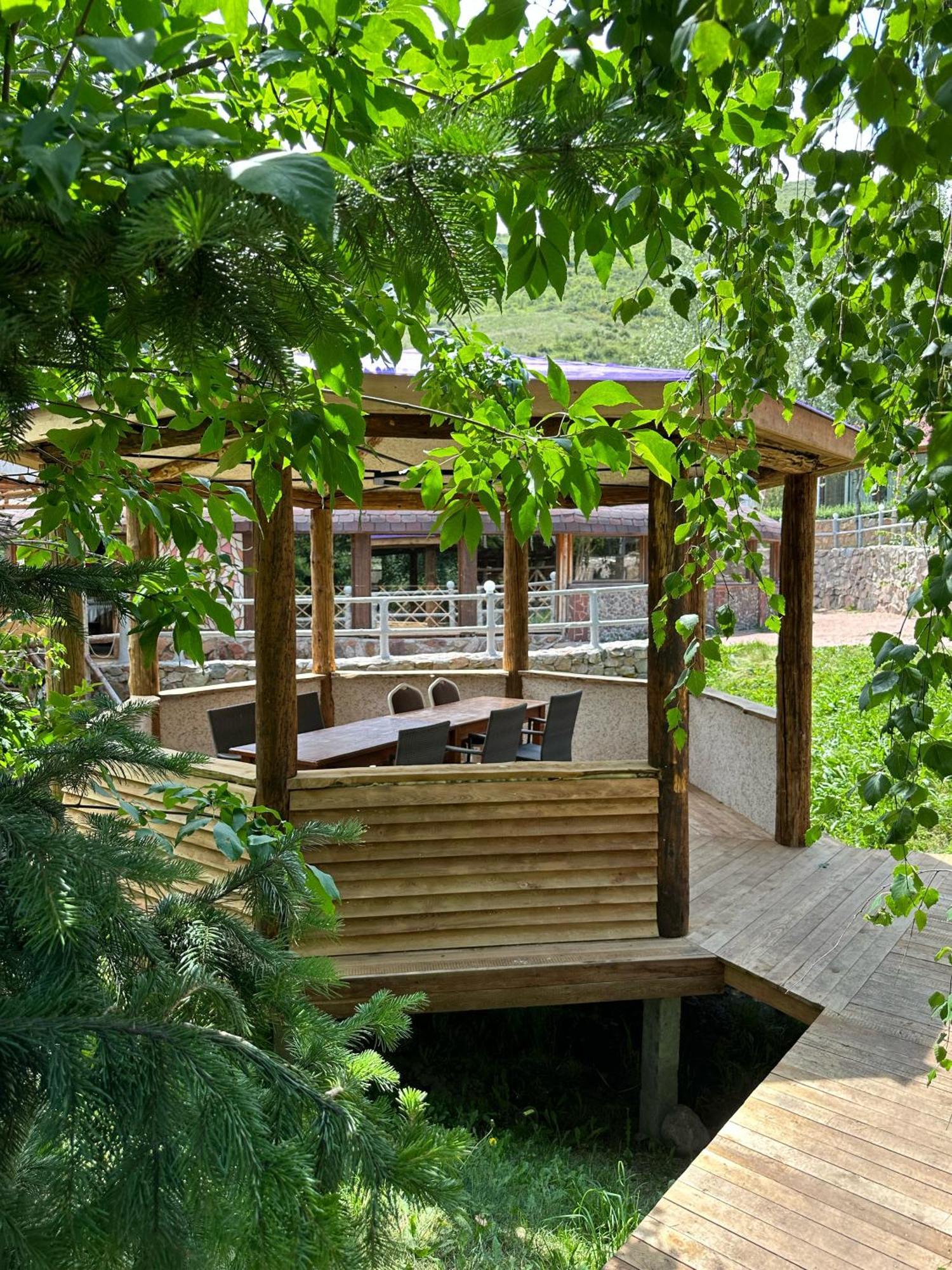 Eco Resort Kara Bulak Biszkek Zewnętrze zdjęcie