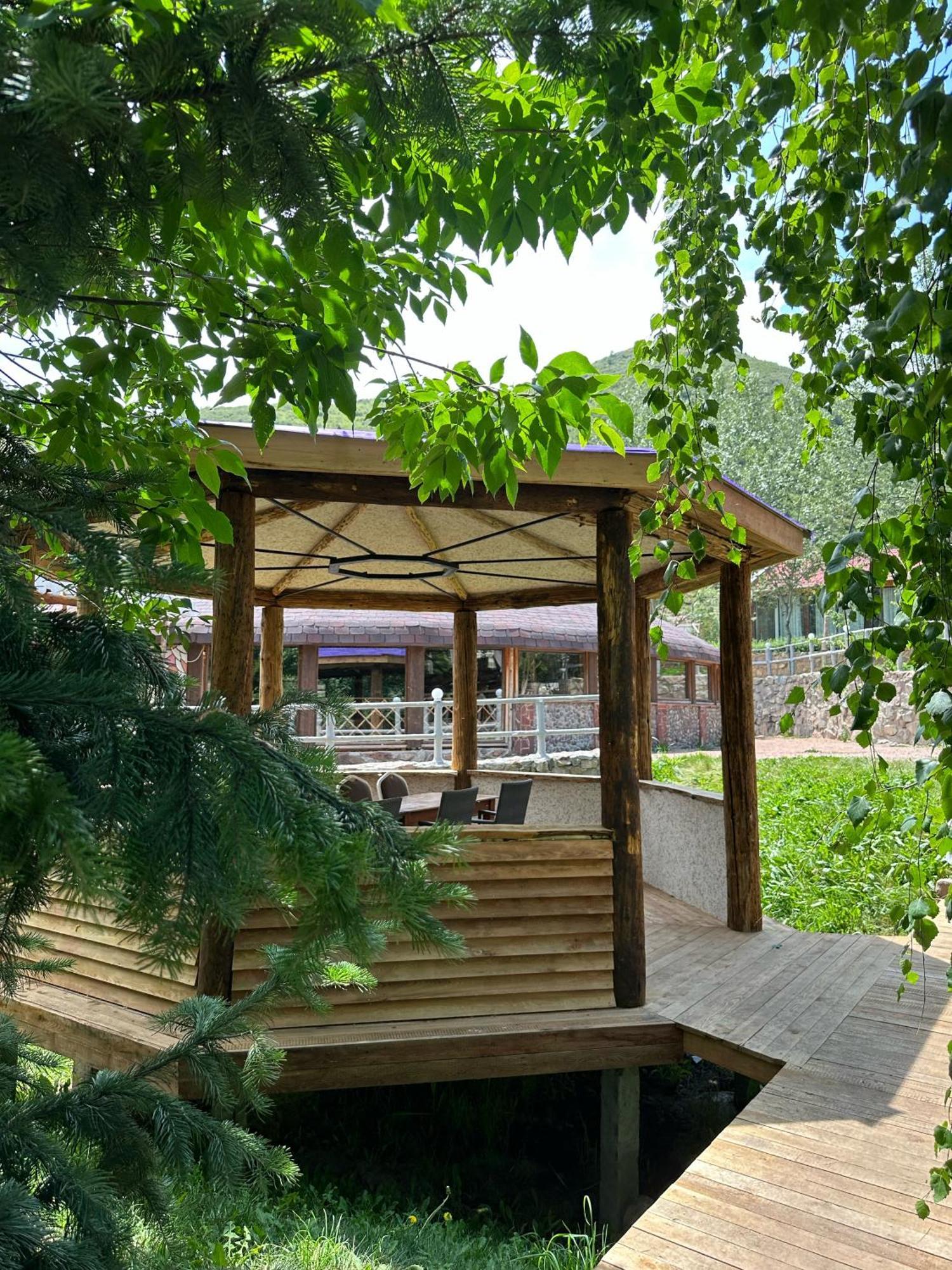 Eco Resort Kara Bulak Biszkek Zewnętrze zdjęcie